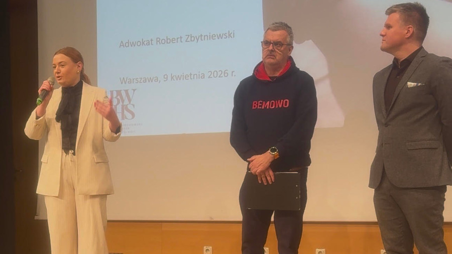 Bezpieczeństwo seniorów na Bemowie: edukacja i wspólne działania przeciwko oszustom